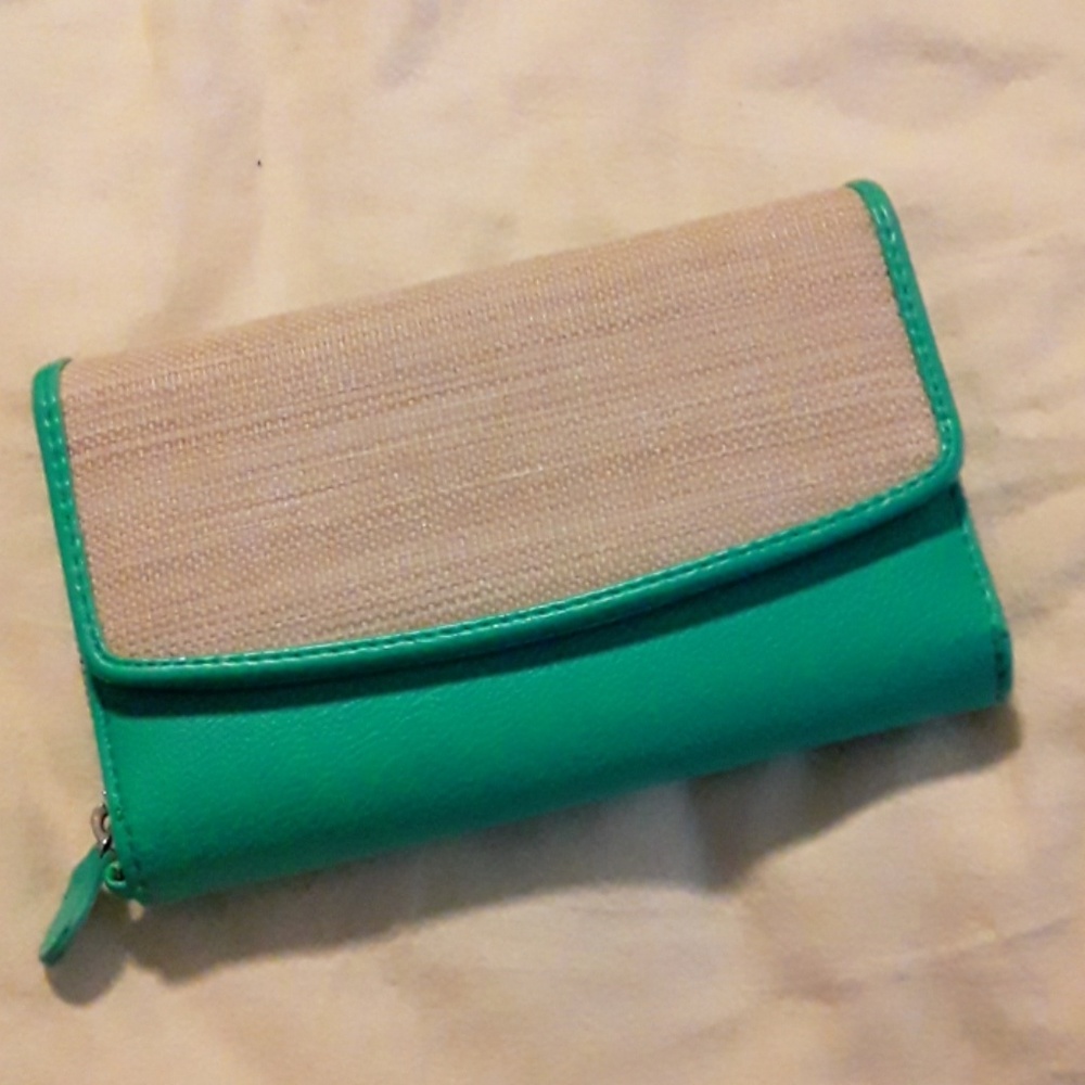 Mundi Safe Keeper Wallet